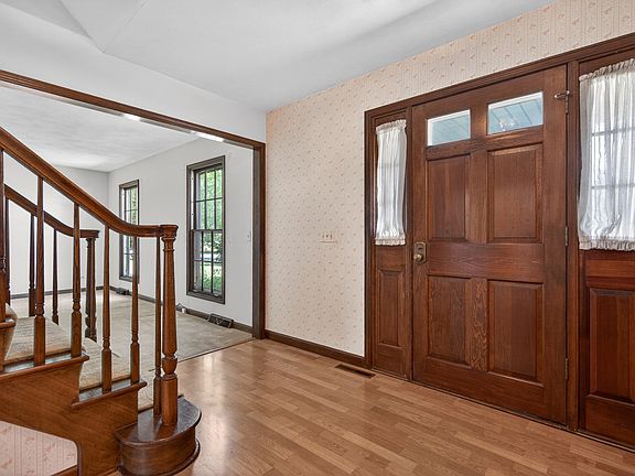 4th image of 241 Wakefield Ln