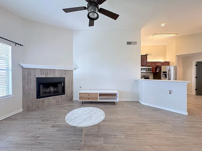 848 Sunset Park Dr — Photo 15