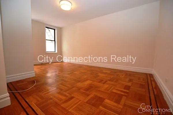 Rented by City Connections Realty | media 9