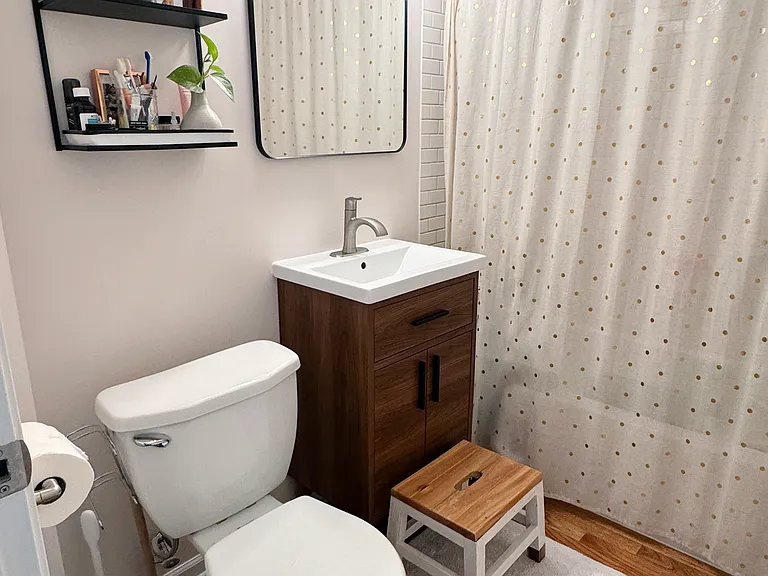 3027 N Central Park Ave #2 — Photo 6
