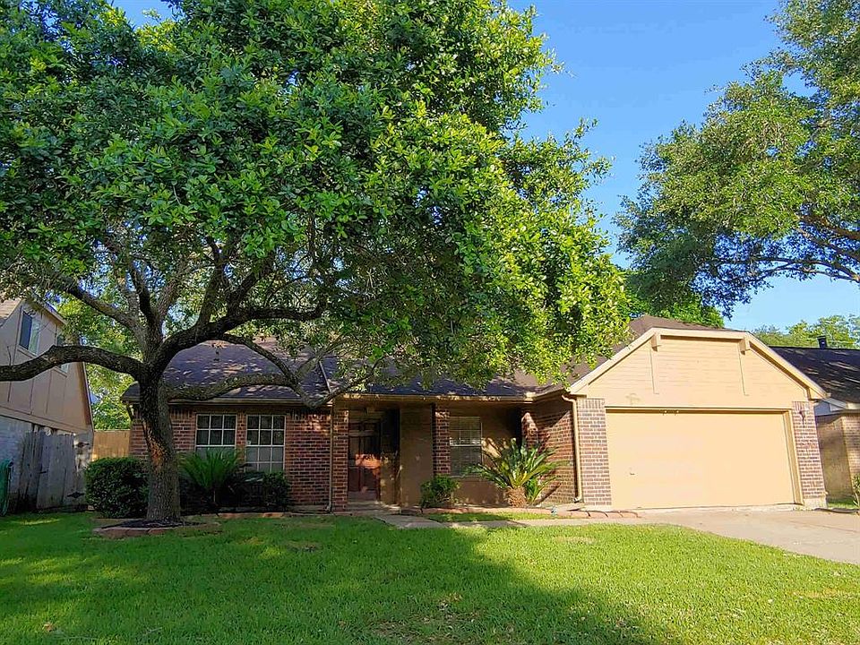 1st image of 2527 Foxden Dr