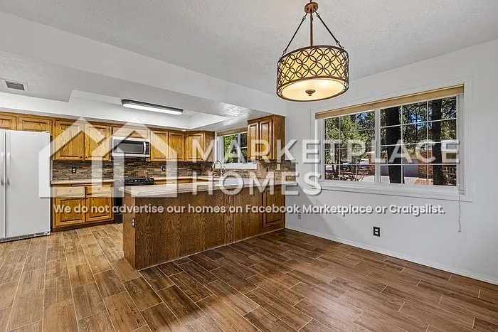 2155 N Rio De Flag Dr — Photo 11