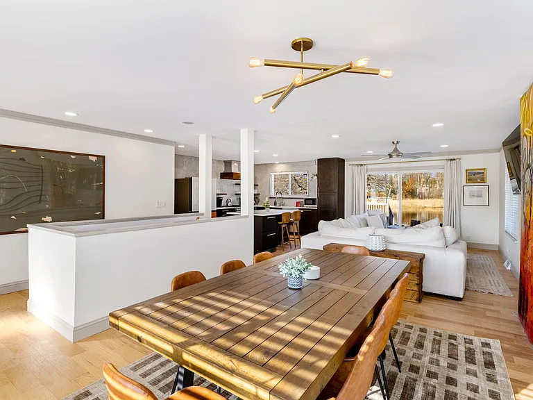 3261 Schoolhouse Dr — Photo 10