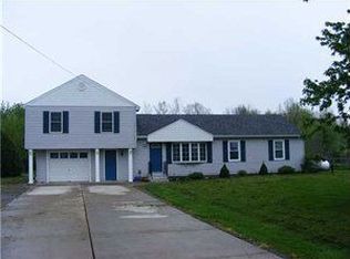 2221 Schoolhouse Rd, Ransomville, NY 14131
