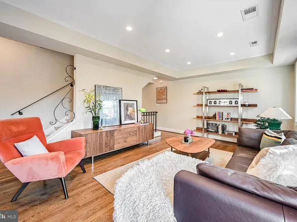 1476 Belmont St NW APT 2, Washington, DC 20009