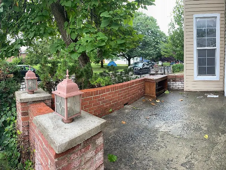 102 N State Ave — Photo 24