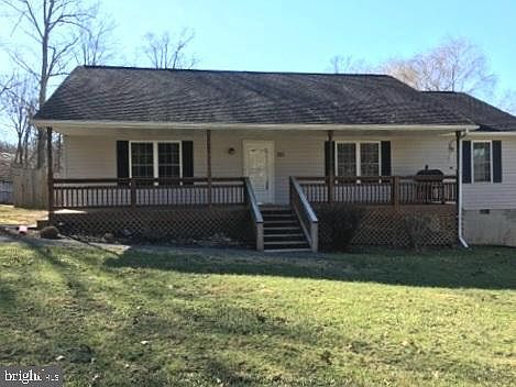 1st image of 221 McGuire Cir