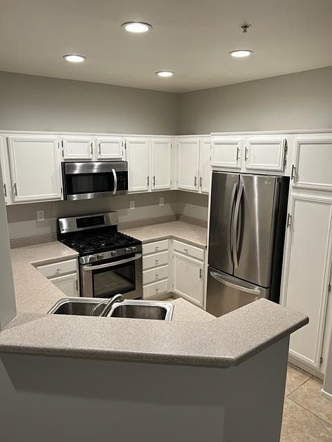 1st image of 26508 Arboretum Way