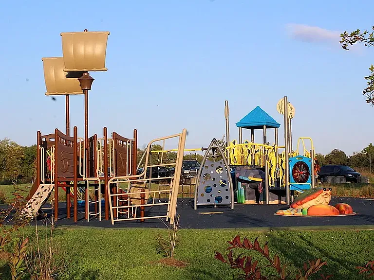 Walking distance to park