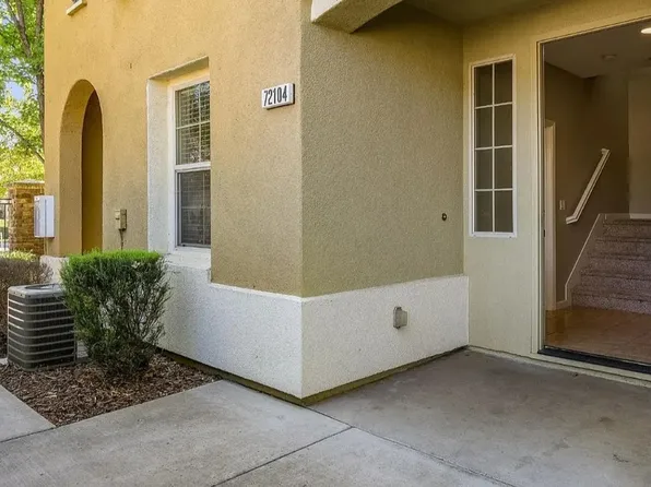 5301 E Commerce Way Unit 72104, Sacramento, CA 95835