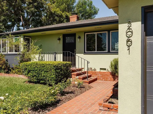 2061 Roosevelt Ave, Altadena, CA 91001