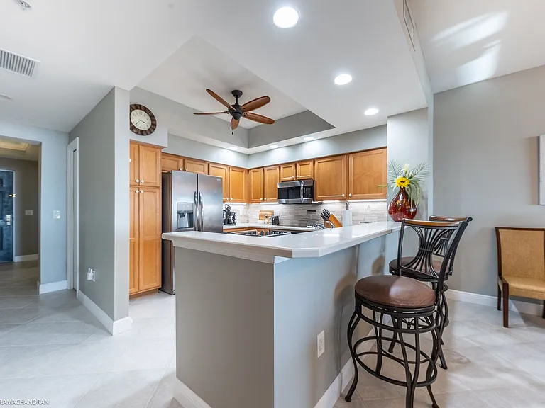 3313 Sunset Key Cir #402 — Photo 10