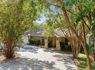 17124 Clearwater Dr, Flint, TX 75762