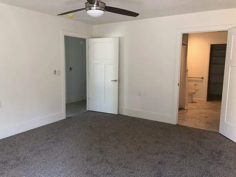 1392 E Gordon Ave #A — Photo 4