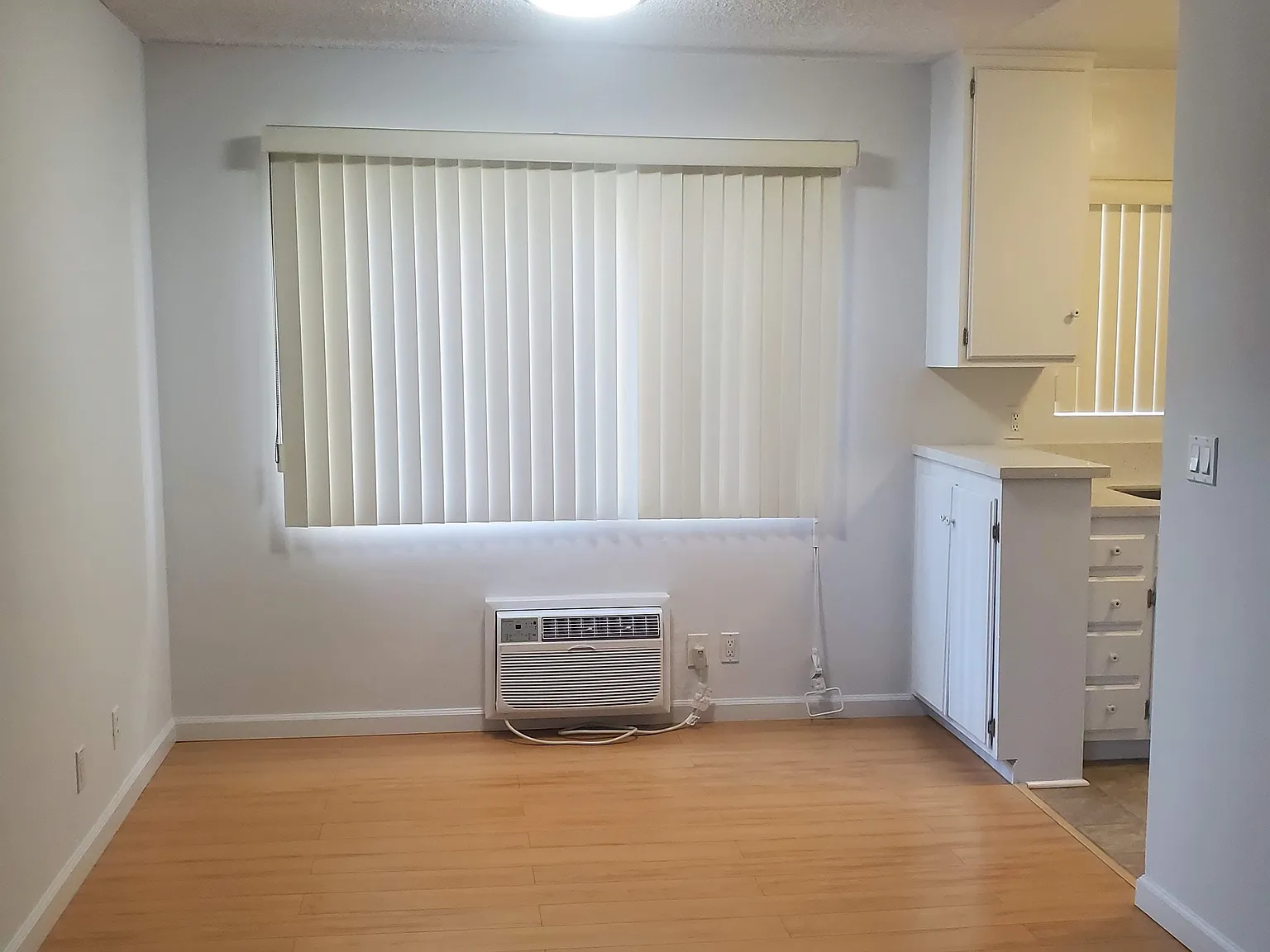 2212 Bentley Avenue #1, Los Angeles, CA 90025 — Photo 2