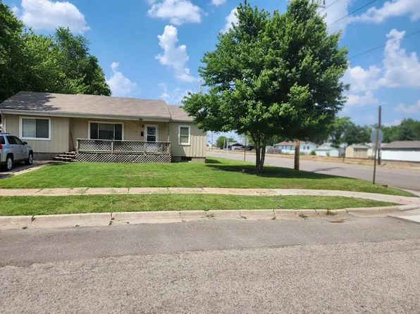 1202 NW 2nd St, Abilene, KS 67410