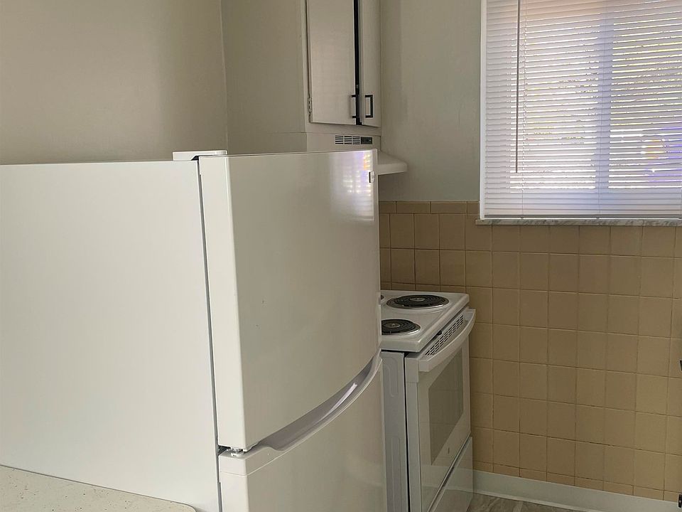 1st image of 6060 Colter Ave Unit 7