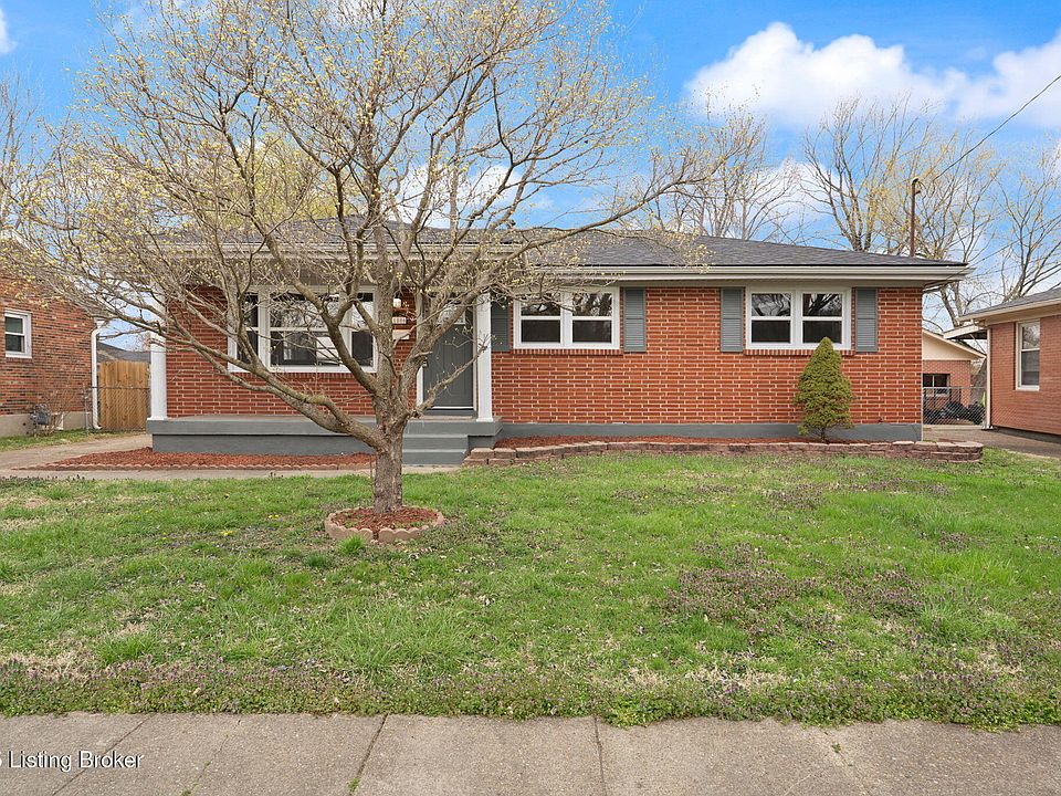 1st image of 11806 Dearing Woods Dr