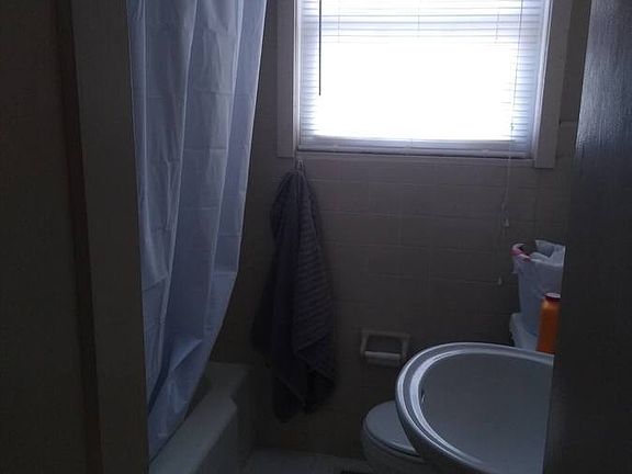 4th image of 1803 4th Ave