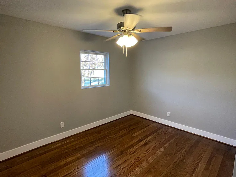 7776 W Bruno Ave — Photo 5