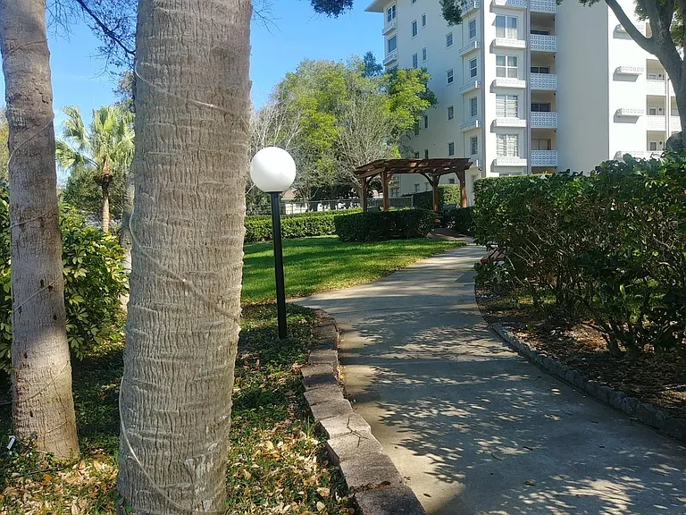 1235 S Highland Ave #2B-208 — Photo 4