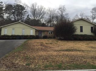 205 Cherry Hill Dr, Calhoun, GA 30701