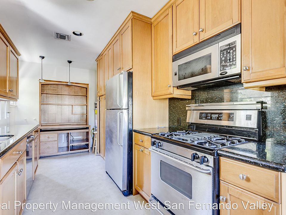 1st image of 8961 Yolanda Ave