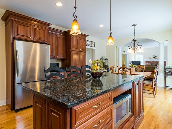 23 Heft Brook Lane
