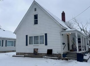 206 Arthur St, Yale, MI 48097