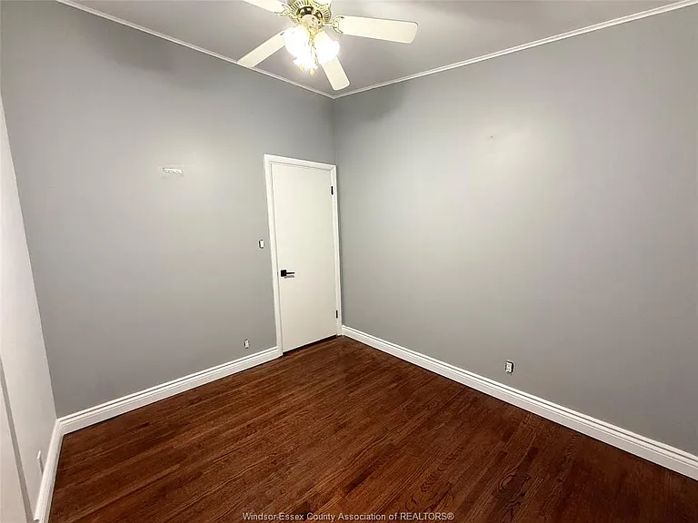 1275 Belleperche Pl — Photo 10