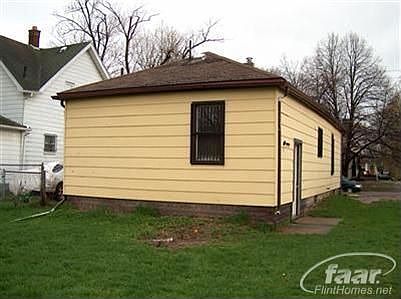 2nd image of 3918 Marvin St