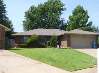 504 Cinnamon Dr, Edmond, OK 73003