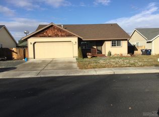 2051 NW Nickernut Ave, Redmond, OR 97756