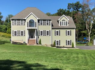 448 Central Tpke, Sutton, MA 01590