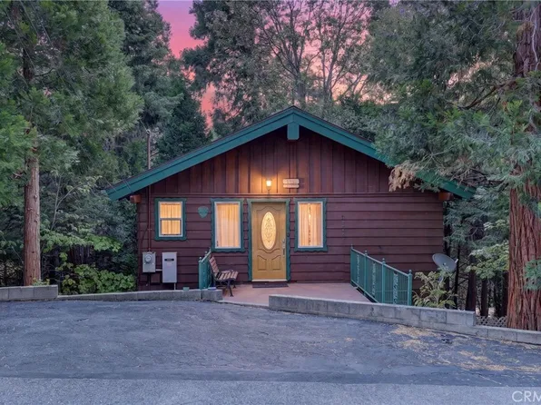 1147 Jungfrau Dr, Lake Gregory, CA 92325