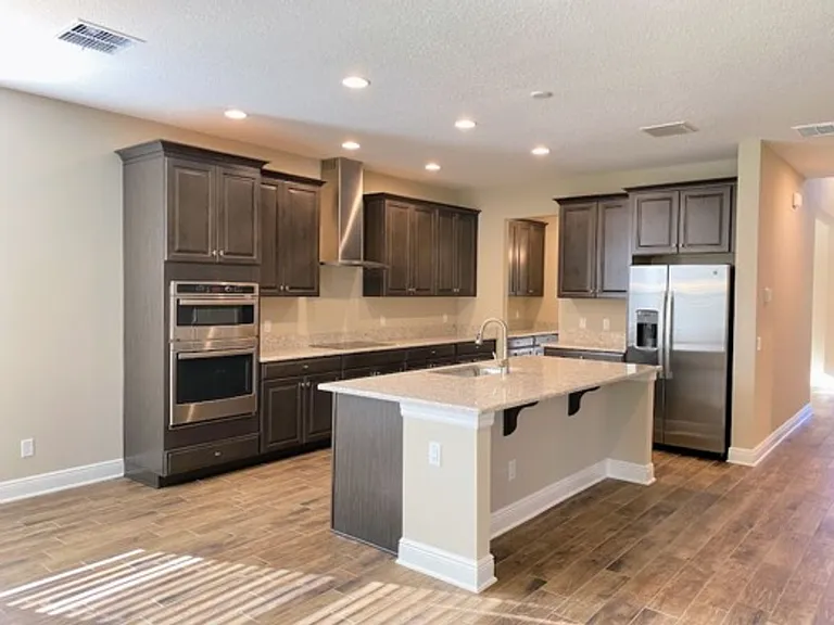 16142 Monterey Greens Cir — Photo 9