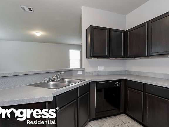 5th image of 13055 Grey Mills Dr