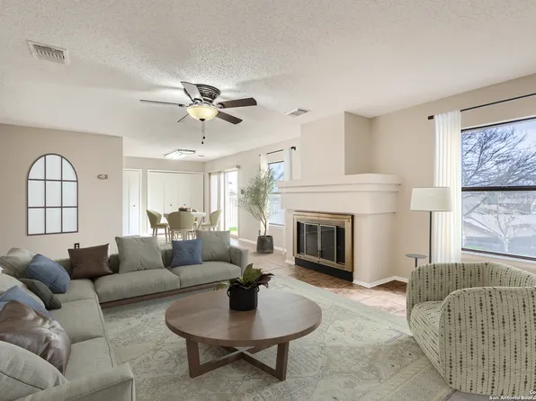 11211 CANDLE PARK, San Antonio, TX 78249