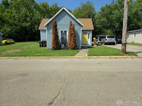 942 Lexington Ave, Xenia, OH 45385