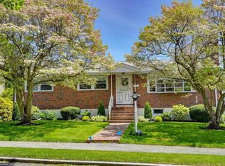 44 Lafayette St, Waltham, MA 02453
