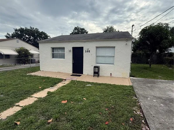 102 NW 1st Ave, Hallandale, FL 33009