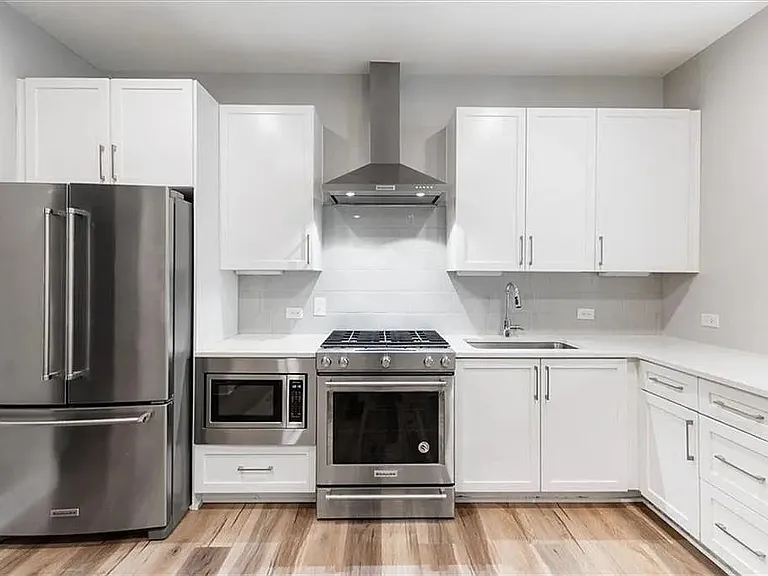 22 Airline St #106 — Photo 3