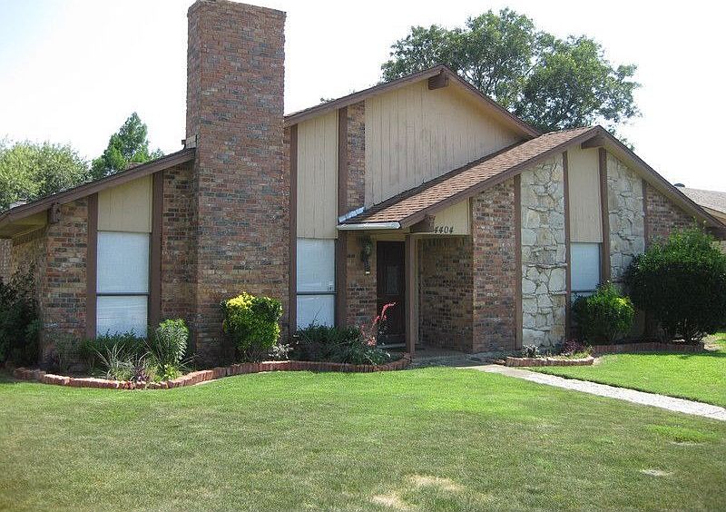 1st image of 4400 Cleveland Dr