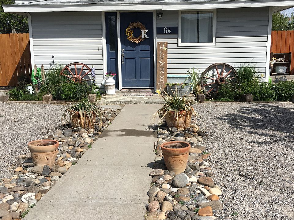 2nd image of 64 W 2nd Ave