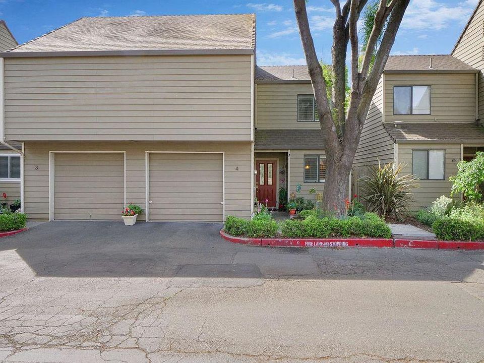 1st image of 8667 Mariners Dr APT 4