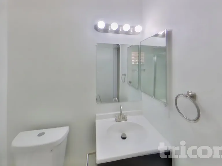 7334 W Carol Ave — Photo 10