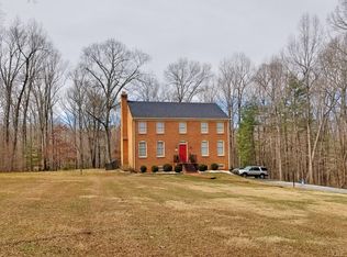 134 Shadow Oaks Dr, Amherst, VA 24521