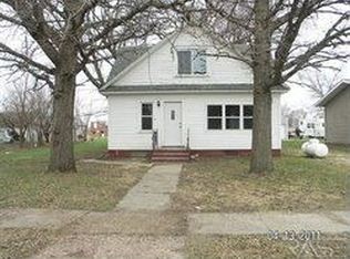 215 S Steen St, Steen, MN 56173