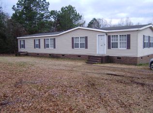 456 Burncoat Rd, Kinston, NC 28504