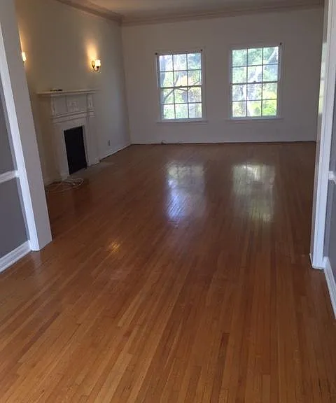 356 S Elm Dr #4 — Photo 2
